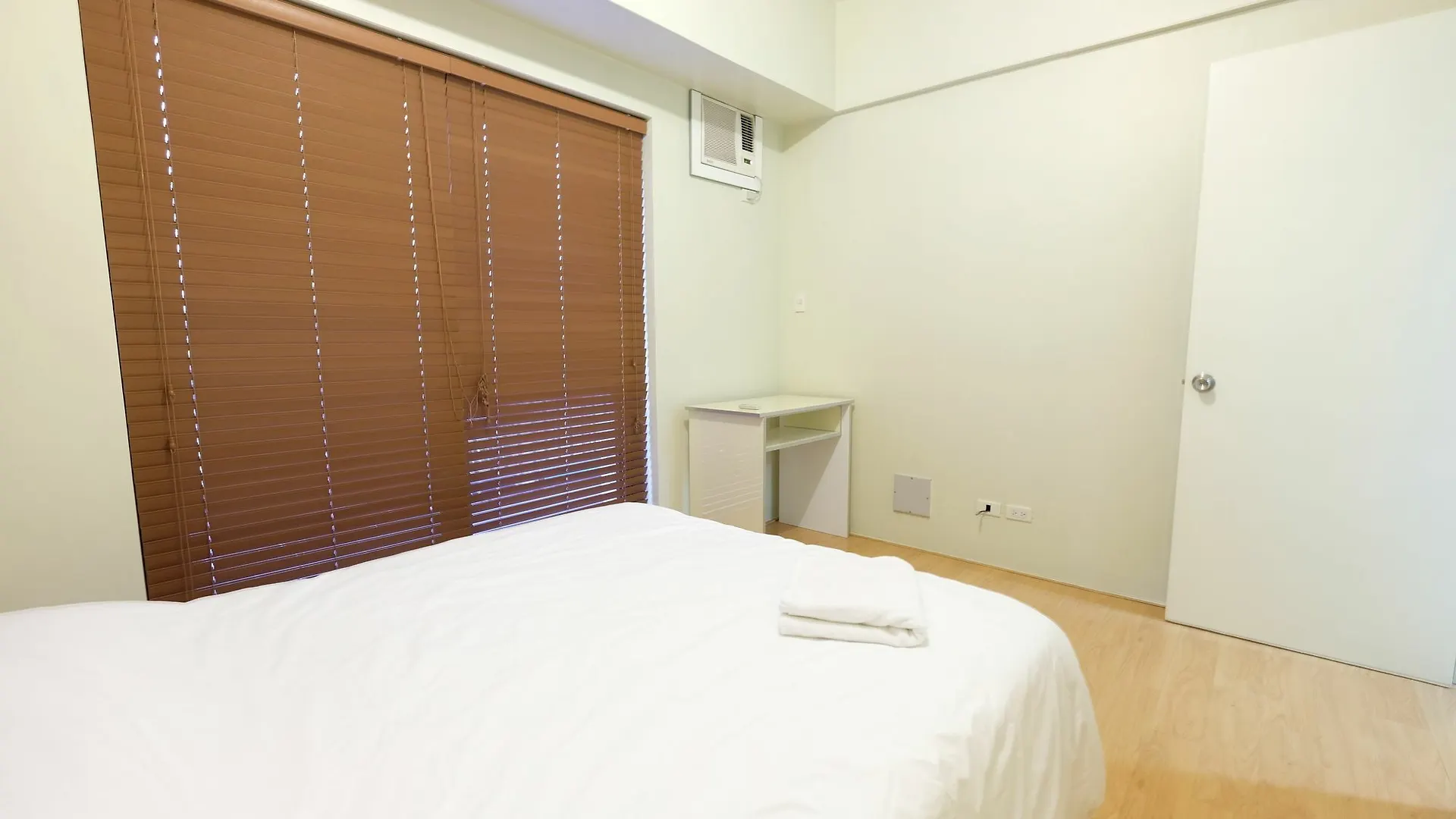 Apartment Infinity Tower Bgc By Stayhome Asia