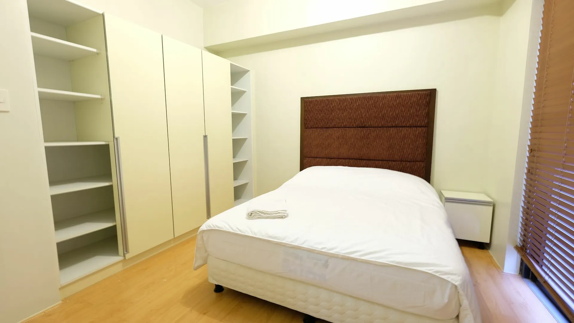 Apartment Infinity Tower Bgc By Stayhome Asia